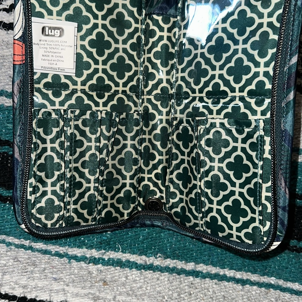 Lug *NWOT* Sleeper Travel Makeup Brush Holder (MISSING DRAWSTRING) - Picture 9 of 12
